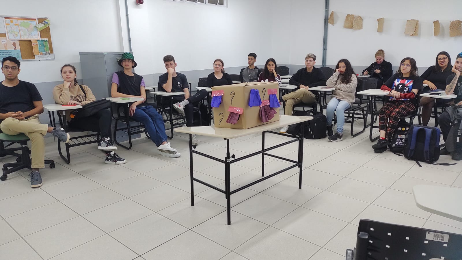 Dinâmicas sobre prevenção ao bullying com alunos do Câmpus Palhoça Bilíngue