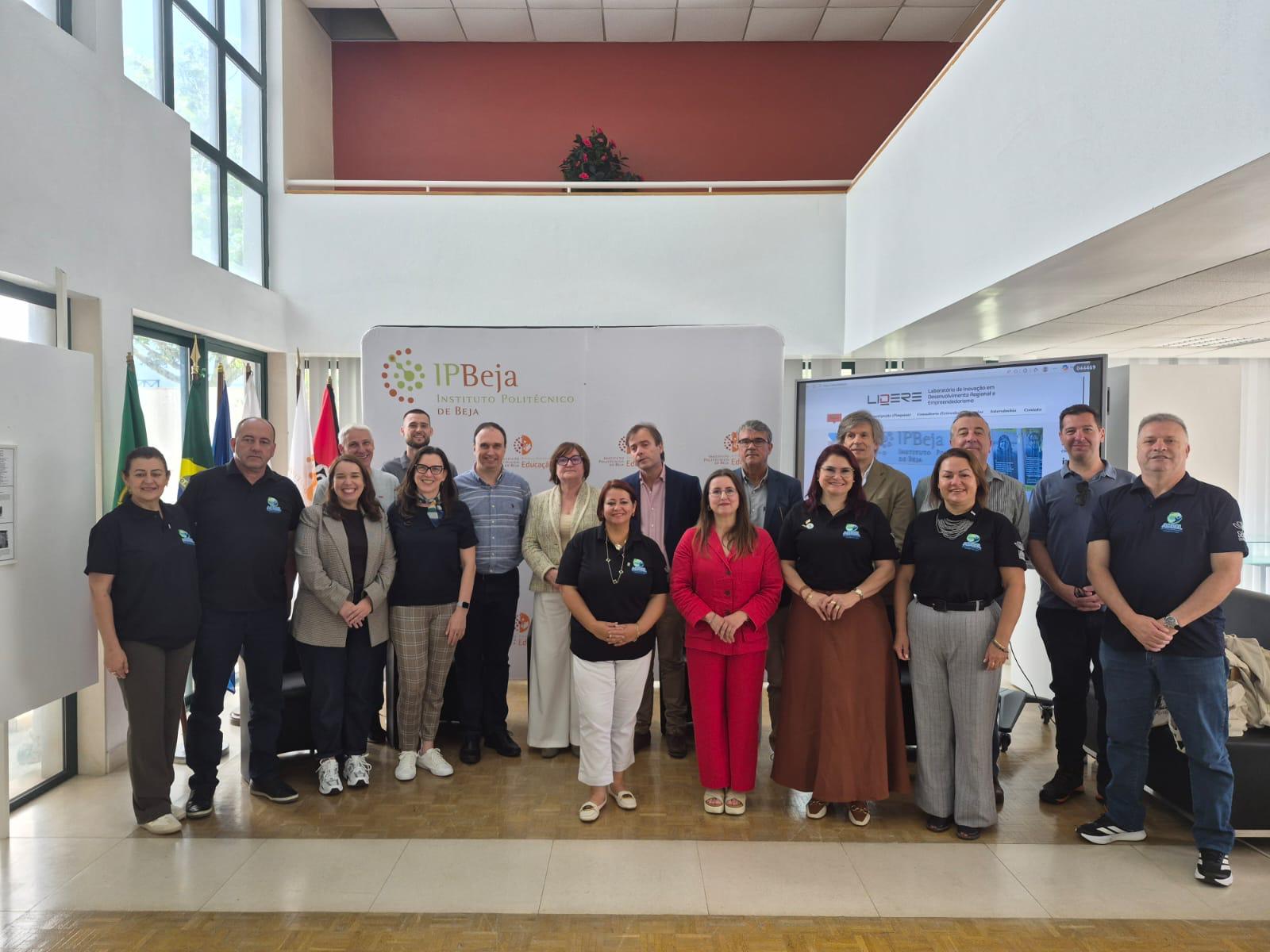 Missão Lidere: grupo de representantes brasileiros recebidos no IPBeja