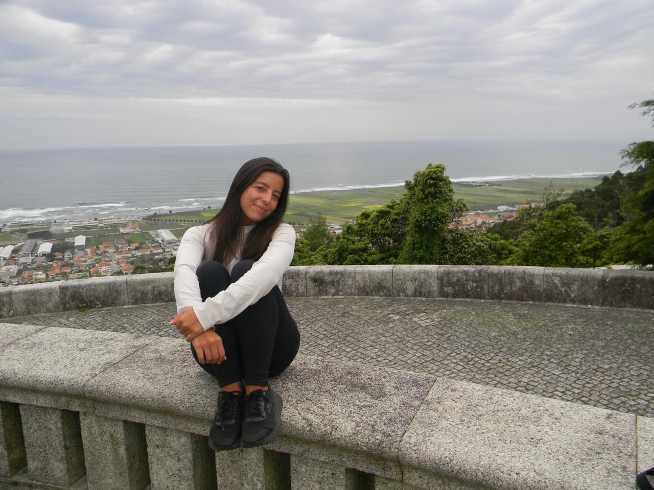 A estudante está participando de um projeto no Instituto Politécnico de Viana do Castelo