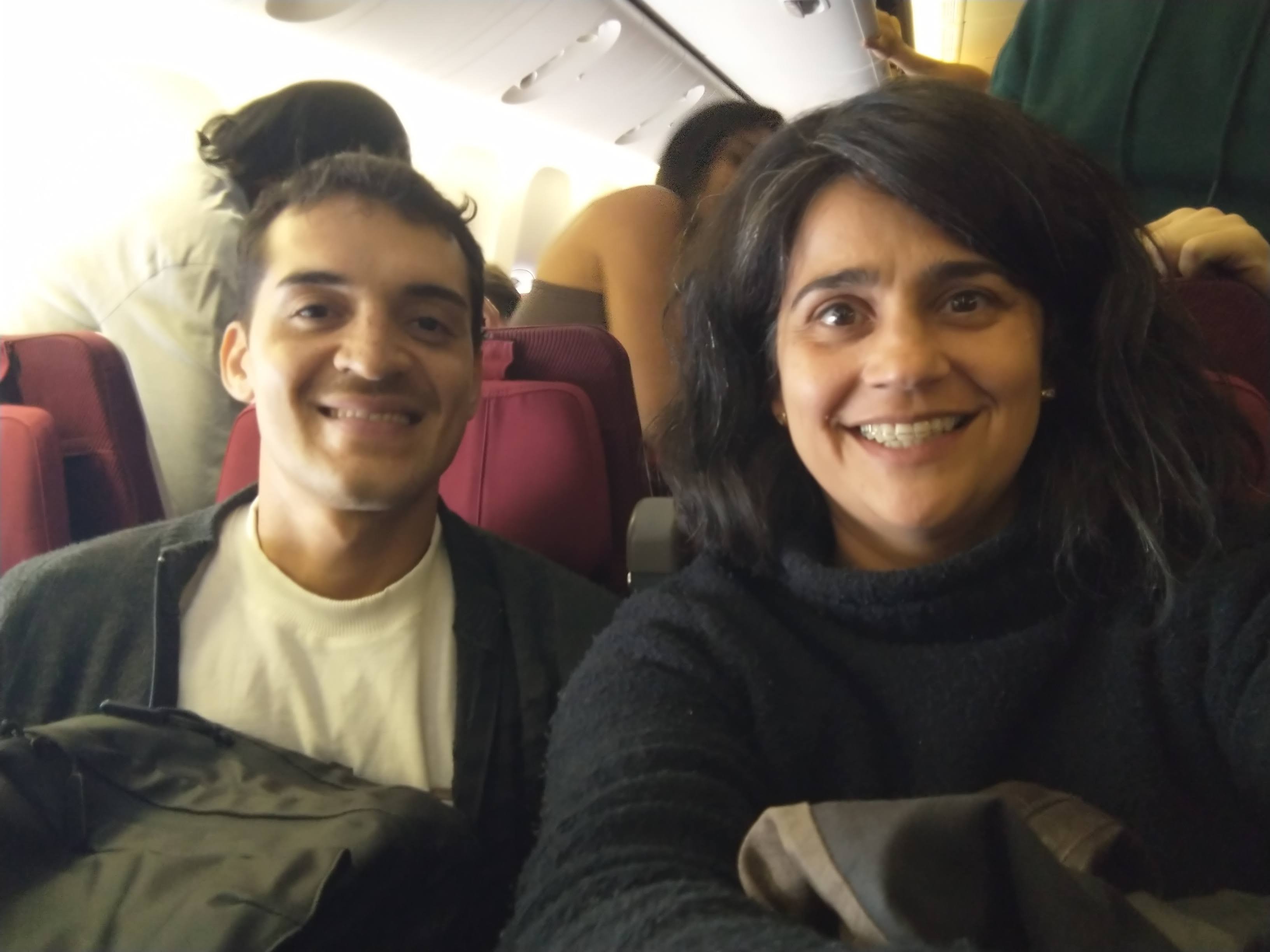 Jhonny e Júlia chegando em Portugal