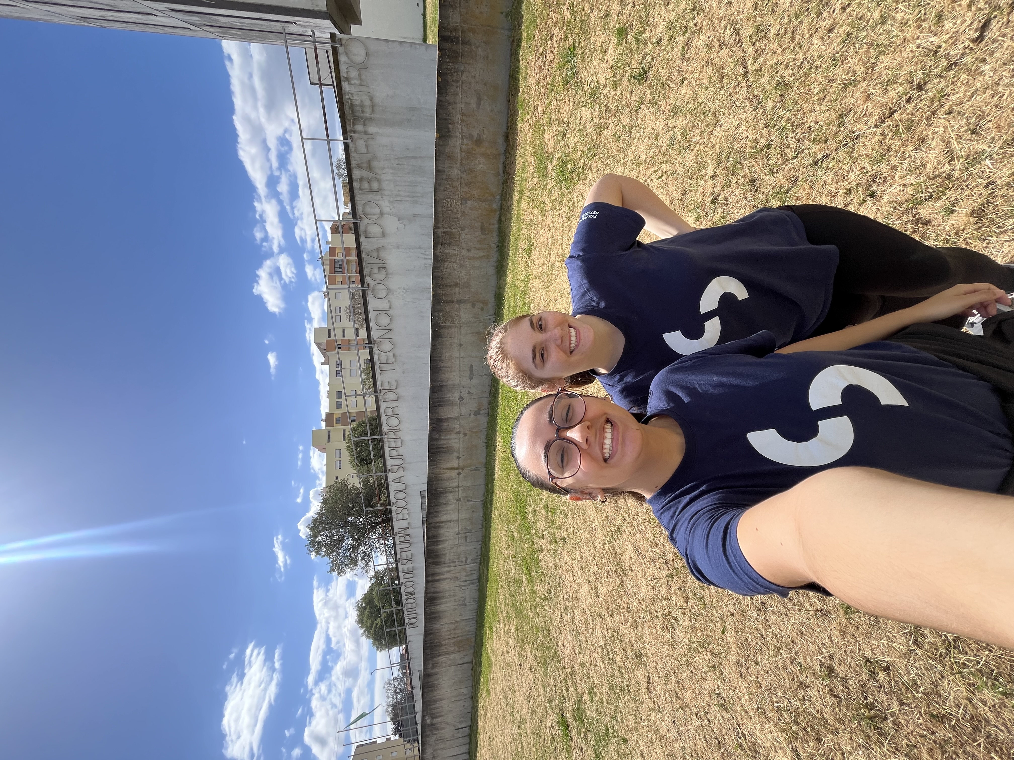 Caroline e Maria Eduarda participaram neste semestre do nosso programa de intercâmbio em Portugal.